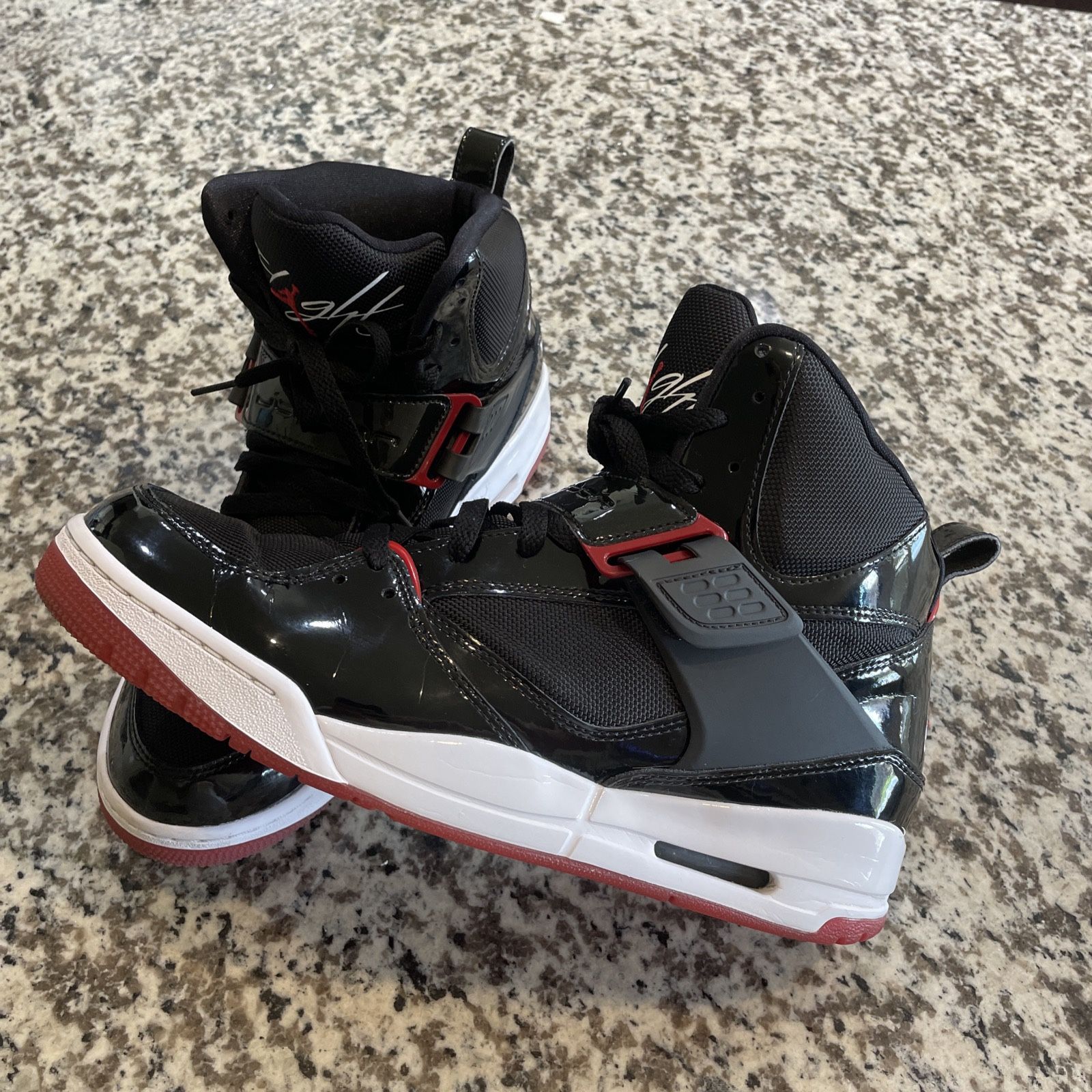 Nike Air Jordan Flight 45 Shoes Mens Size 11 DC2569-001 Black/Red