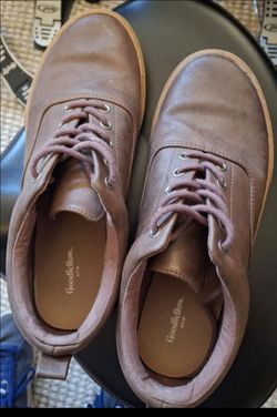 Men's Size 9 Brown Leather Goodfellows Shoes dress work casual travel school