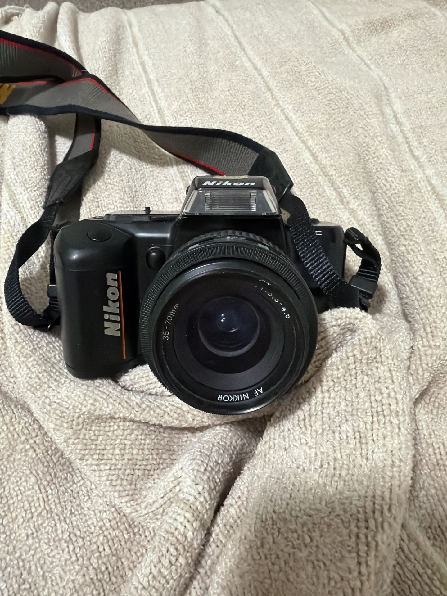 Nikon N4004 35mm SLR Film Camera