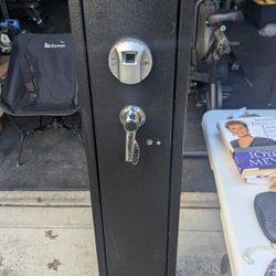 Barska Biometric Safe