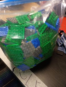 Bulk Lego 4x4 plates