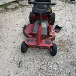 Snapper Riding lawnmower Pls Read Ad