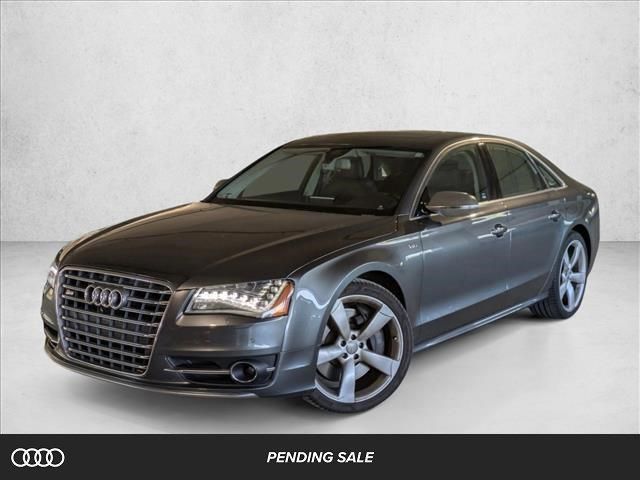 2014 Audi S8