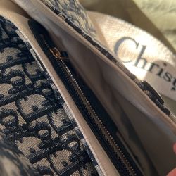 Christian Dior Black Dior Oblique Jacquard Canvas Saddle Belt Bag for Sale  in Massena, NY - OfferUp