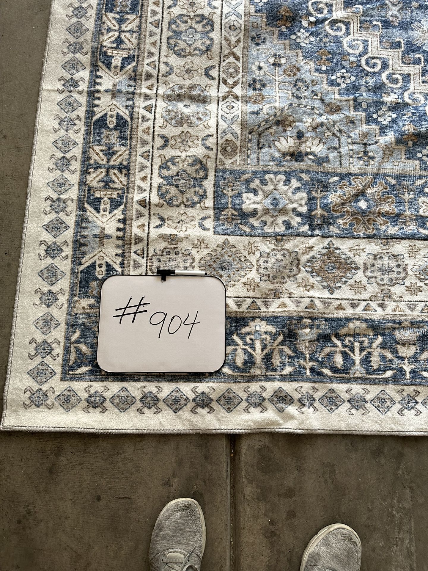 RUG. #904, Blue/Tan/Floral 8x10 Rugs & Carpets