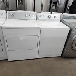 Kenmore And Maytag Washer And Dryer Set 