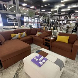 Spice 6-Piece Sectional with Audio System and Chaise