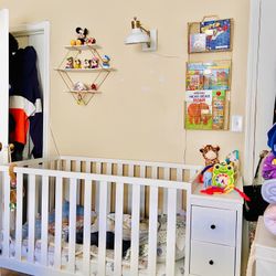 White Crib with Mattress 