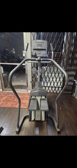 Life fitness stepper
