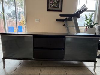 TV cabinet