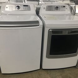 Kenmore Washer And Dryer Set!!!