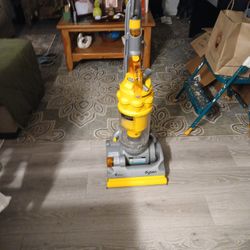 Dyson Vacuum DC 14 ALL FLOORS