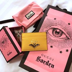 Used Gucci Garden Card Holder LIMITED EDITION