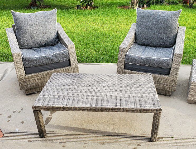RTS Outdoor Chairs