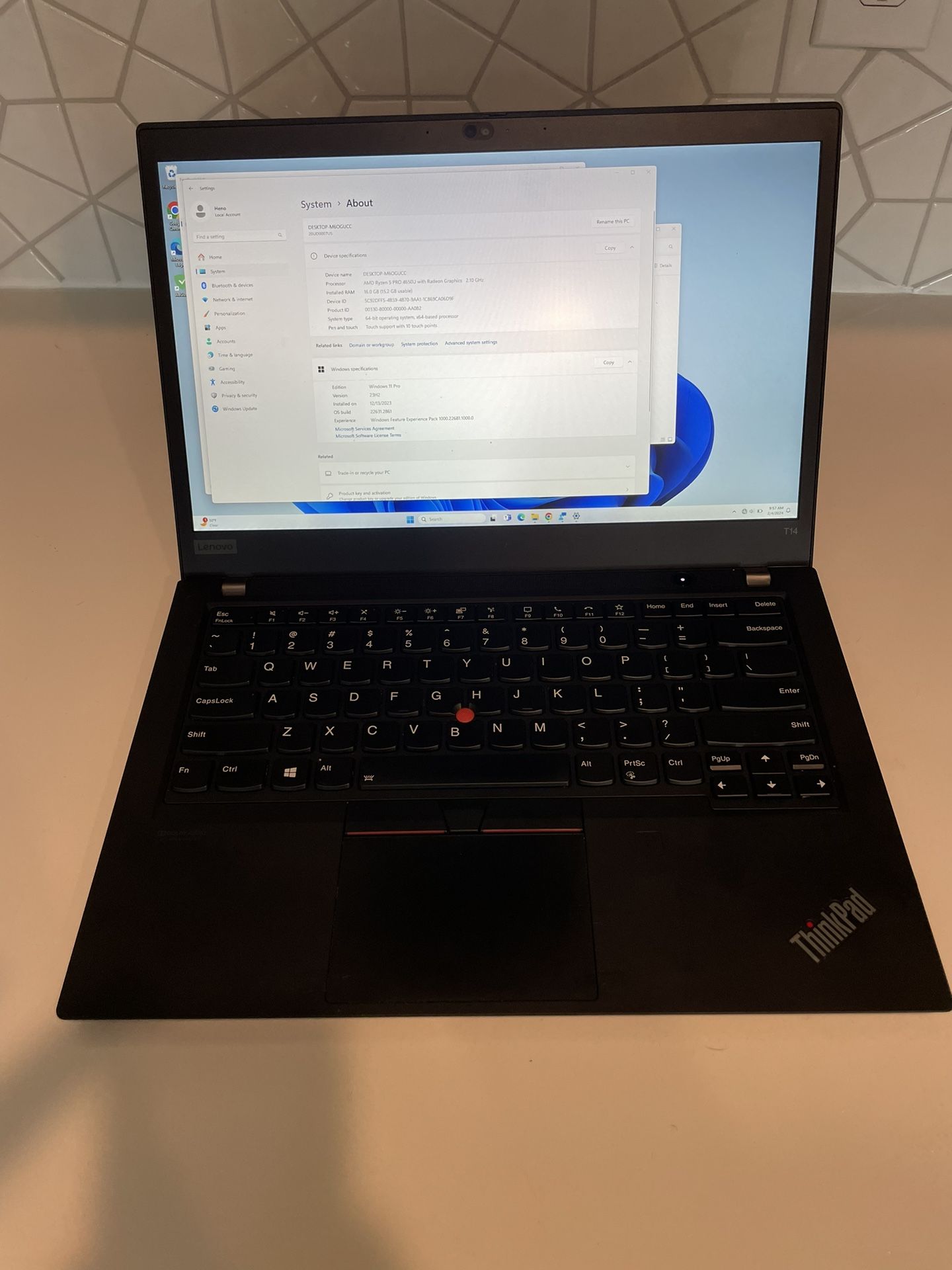 Lenovo ThinkPad T14 Gen 1 14" AMD Ryzen 5 Pro 16GB 512GB SSD FPReader Cam W10 Pro