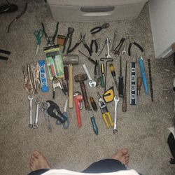 Many Handy Tools 