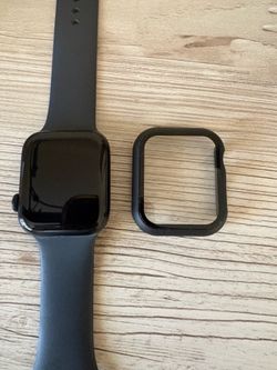 Apple Watch(es)