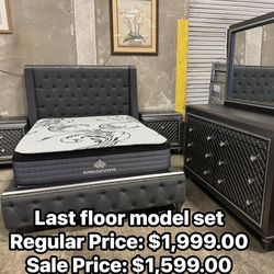 Queen Size Bedroom Set All Pieces. 🚚WE DELIVER🚚