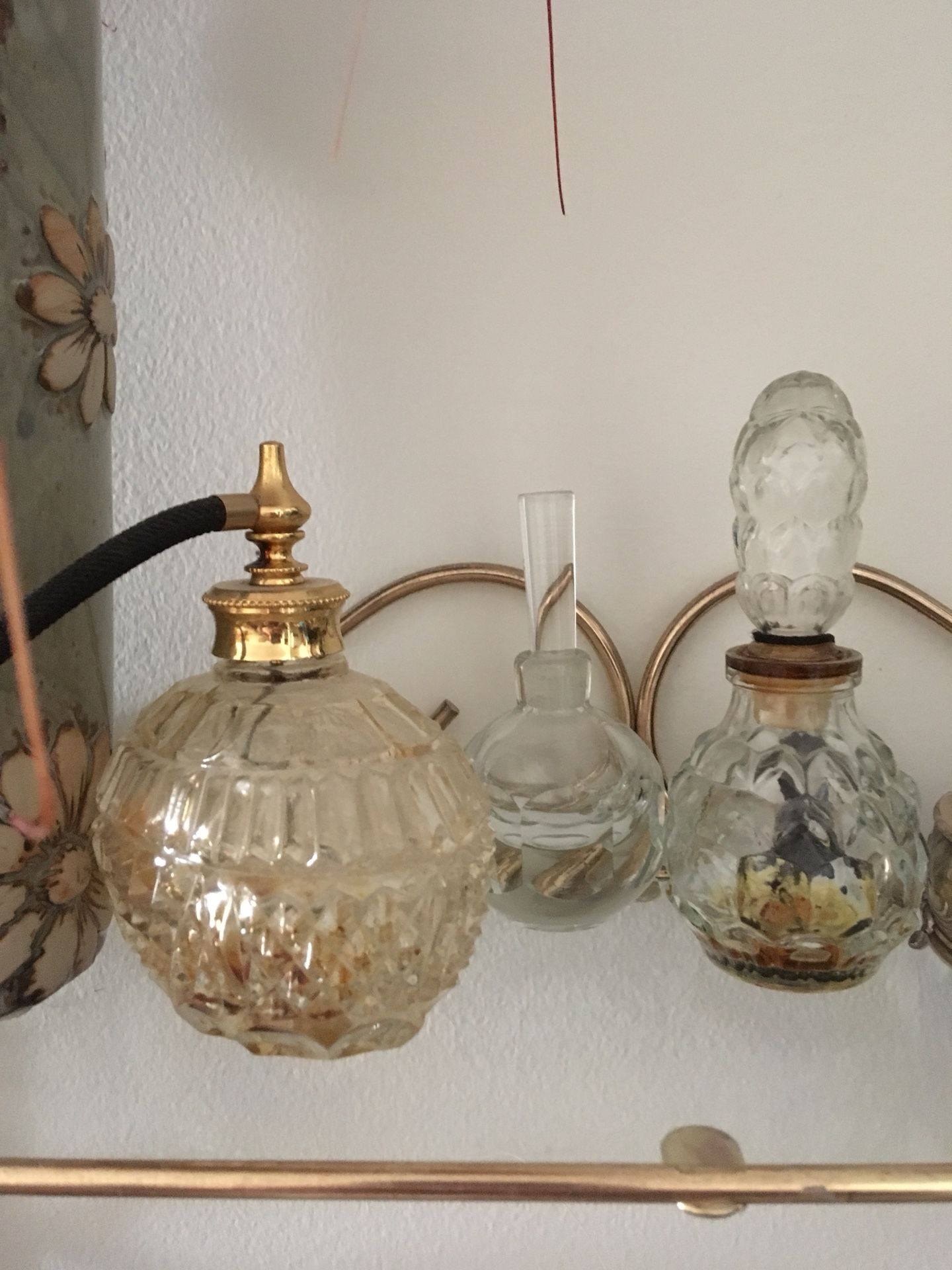 3 Perfume Atomizer & 2 Decanters