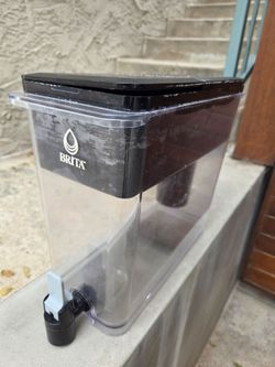 Brittany Water Dispenser