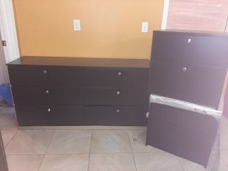 Black bedroom set