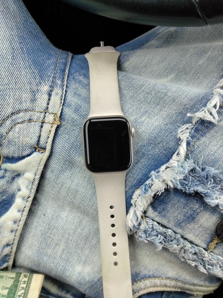 Apple Watch SE