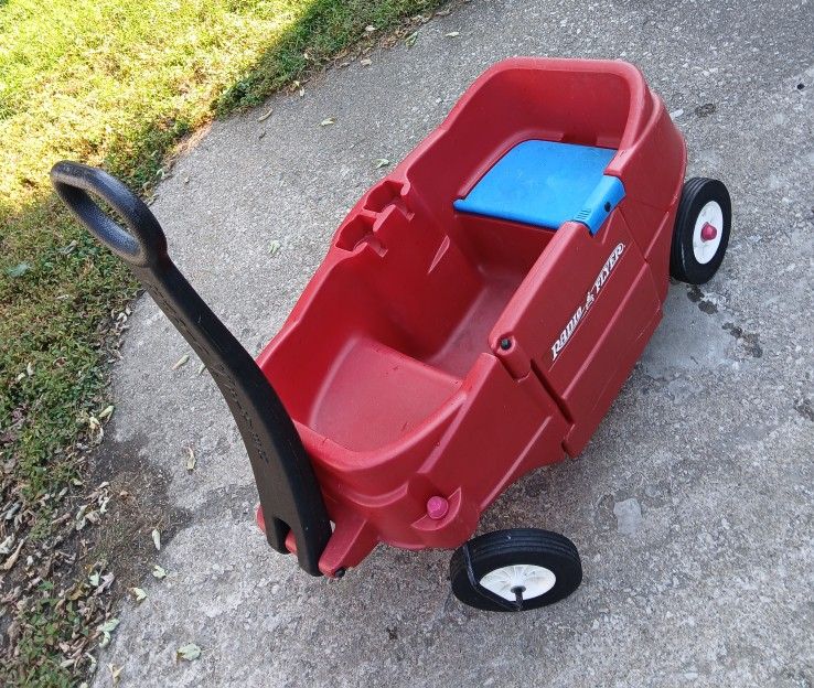 2 Seater Radio Flyer Wagon