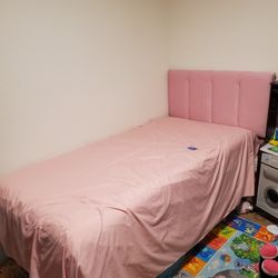 Girls Pink Twin Bed Frame With Twin Nector Matress 