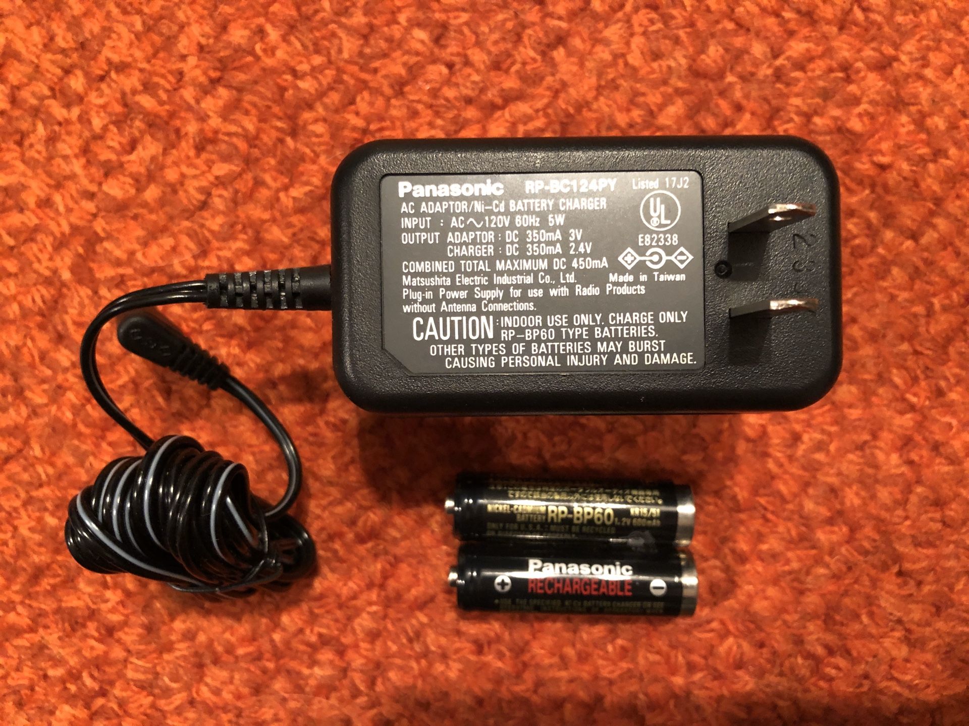 X2 Genuine PANASONIC RP-BC124PY AC Power Supply Charger for RP-BP60 RN-505 Recorder INCLUDES FREE x2 BATTERIES
