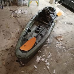 Pelican Sentinel 100x Angler Kayak