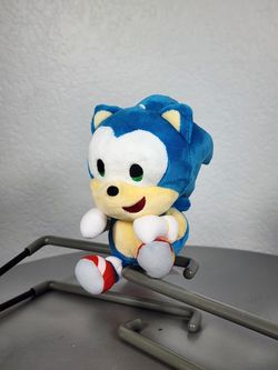 6.5" Sonic The Hedgehog Sitting Keychain Charm Plush