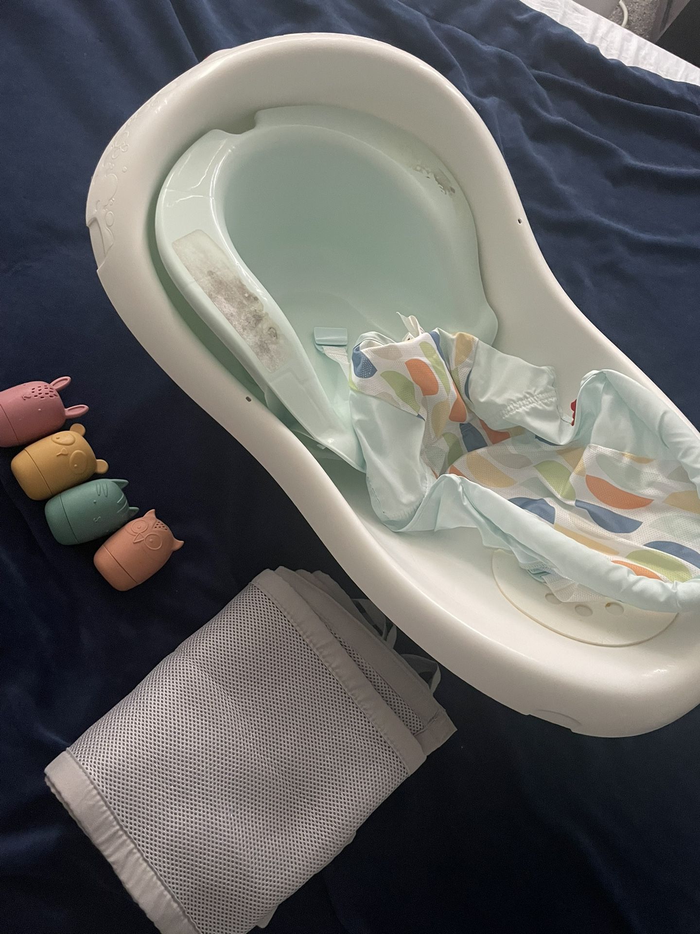 Baby Bathtub /toys