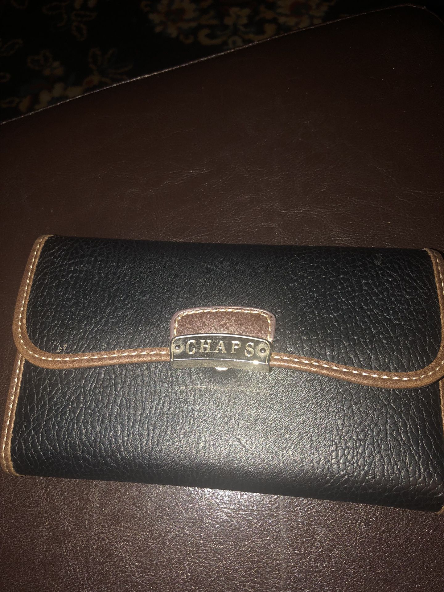 CHAPS Ladies Wallet NEW