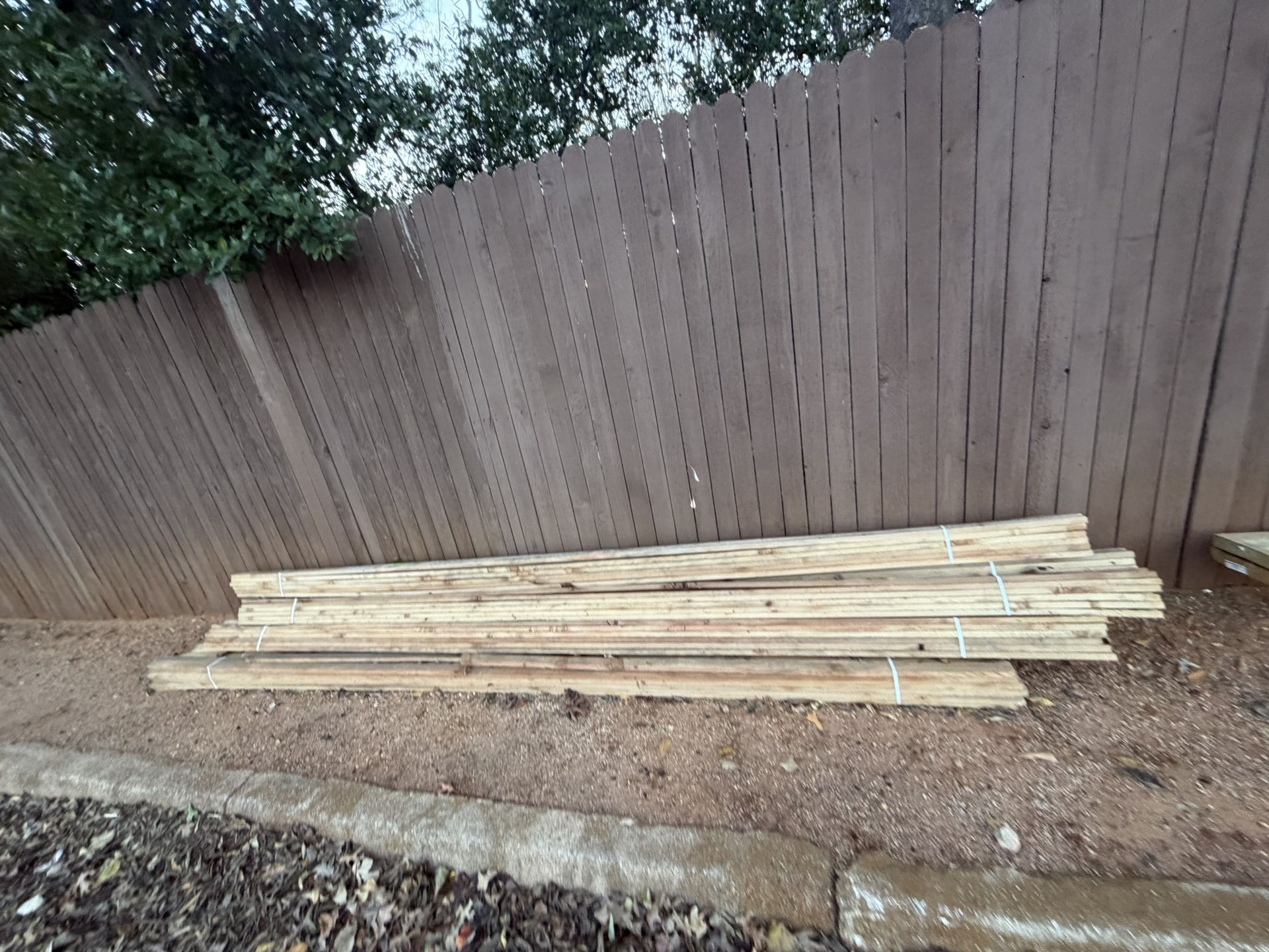 Madera 1x2 Cedro Wood