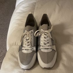 Michael Kors Women’s Size 7 