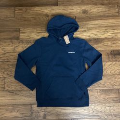 New Patagonia Pullover Navy Sweater Size Small Men Or Medium Women 