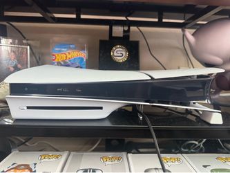 PlayStation 5 slim disc version 1TB ($450 OBO)