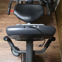 Schwinn 270 Recumbent Bike