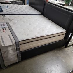 Queen Platform Bedframe W/ 2 Drawer Storage. $249