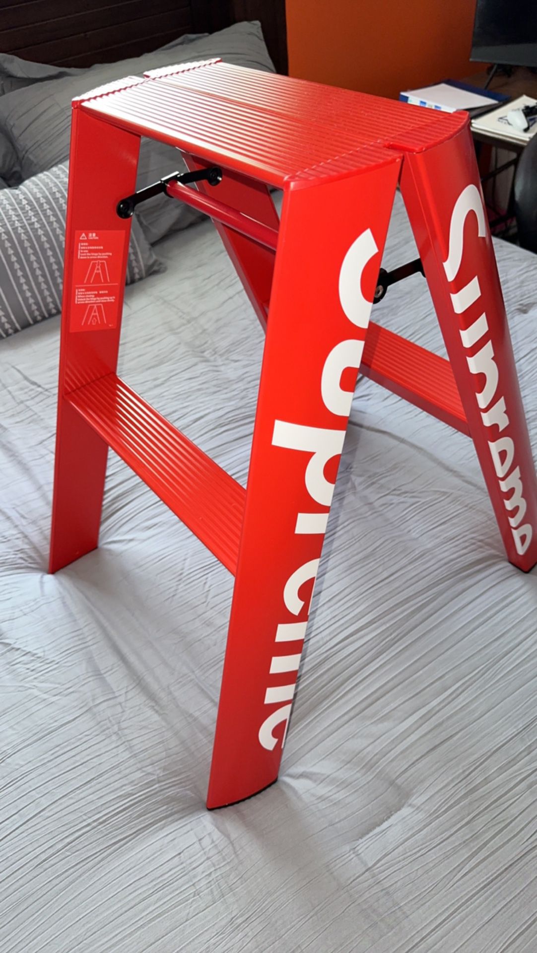 Supreme Red Lucano Step Ladder for Sale in Rock Hill, SC - OfferUp