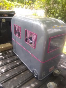 Barbie doll camper