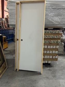 Prehung Interior Door with Pine Frame