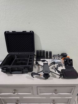 DJI Mavic 3 Pro Fly More Combo (RC Pro & 5 Batteries)