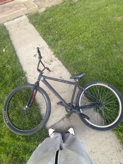 Throne Bike NO TRADES