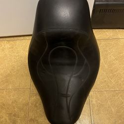 Harley Seat 