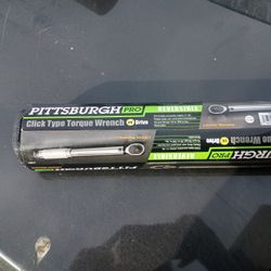 1/4 Inch Clock Type Torque Wrench.  Brand New. 