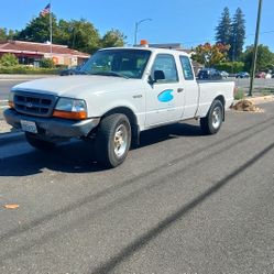 2000  Ford Ranger  3.0L  XxCab$ 2500