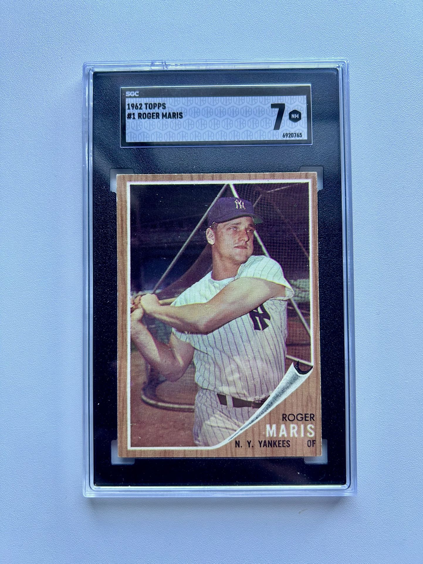 1962 Topps Roger Maris SGC 7