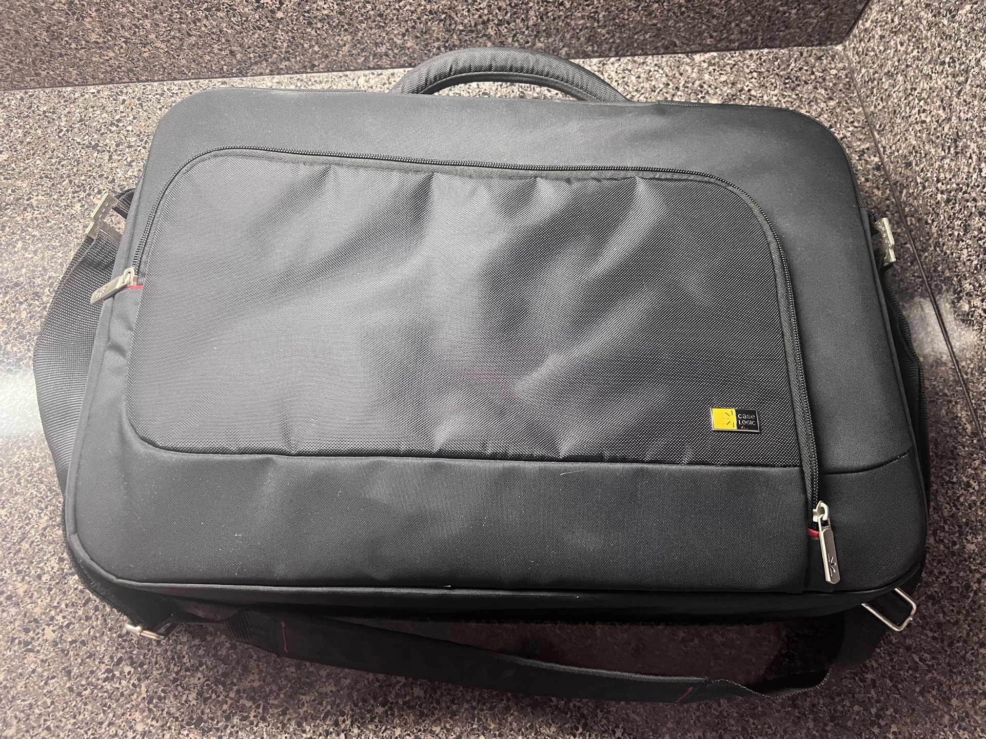 Case Logic Laptop Bag