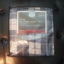 TWIN FLANNEL SHEET SET